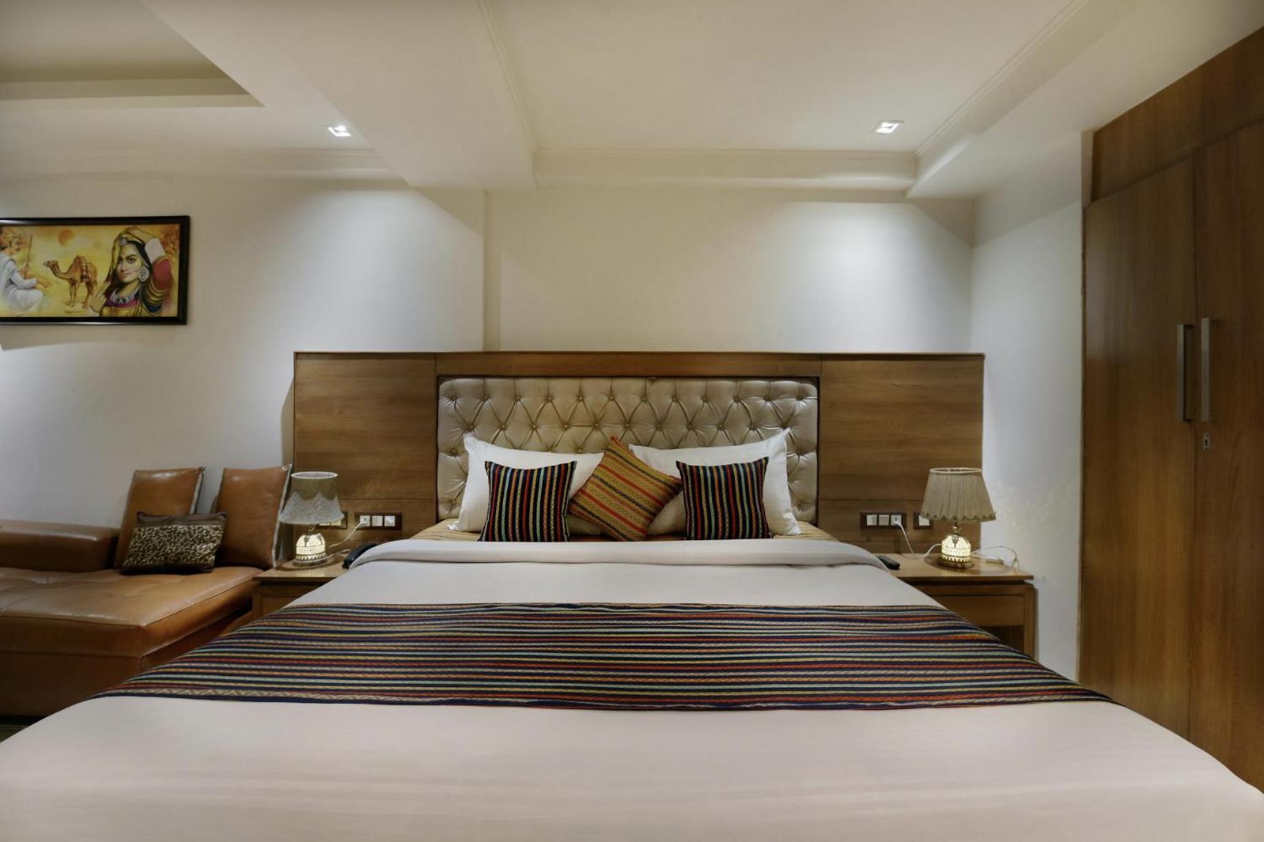 Hotel Lotus Paradise - Banquet & Dining - Near Murthal Sukhdev Rai Exterior foto