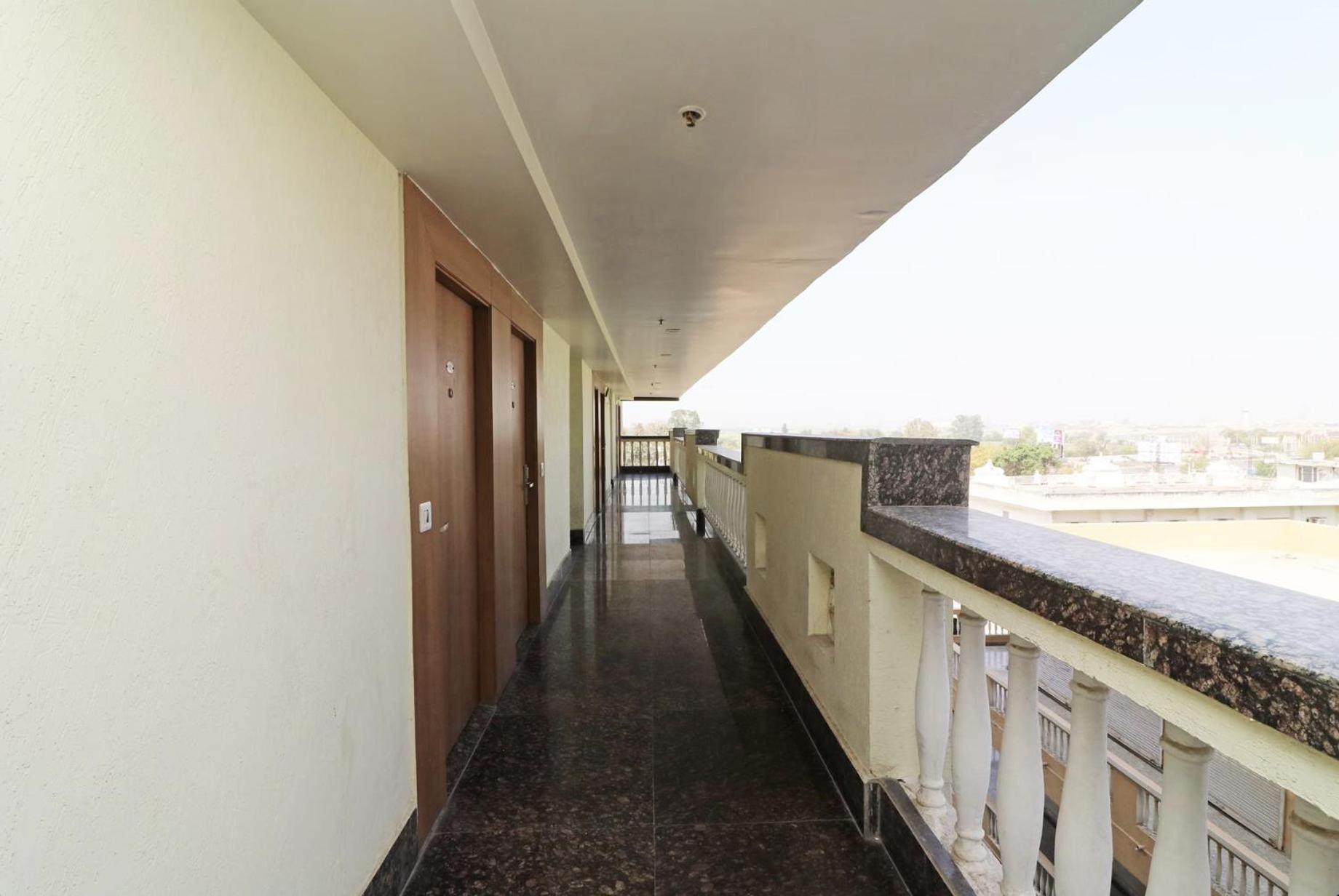 Hotel Lotus Paradise - Banquet & Dining - Near Murthal Sukhdev Rai Exterior foto