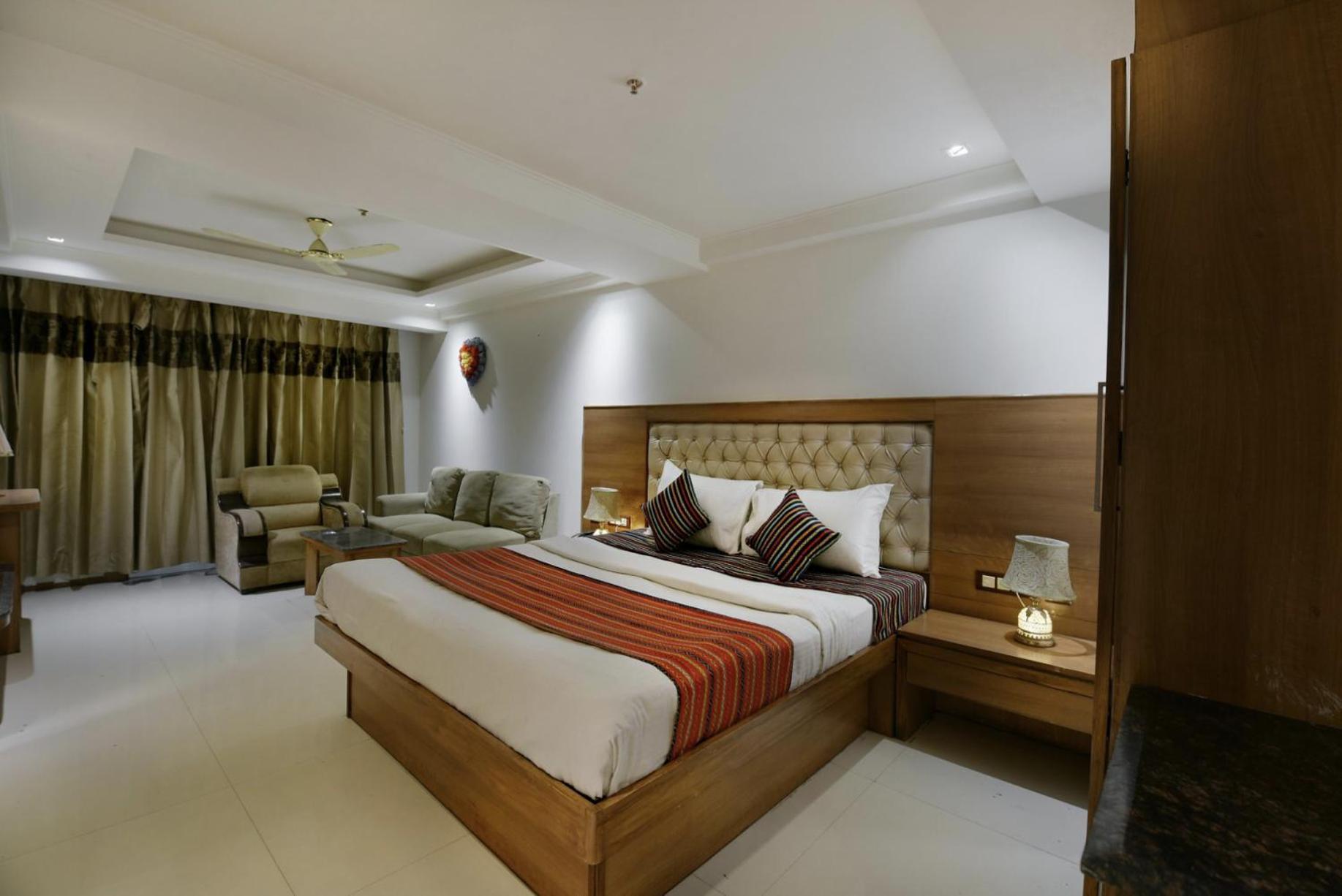 Hotel Lotus Paradise - Banquet & Dining - Near Murthal Sukhdev Rai Exterior foto